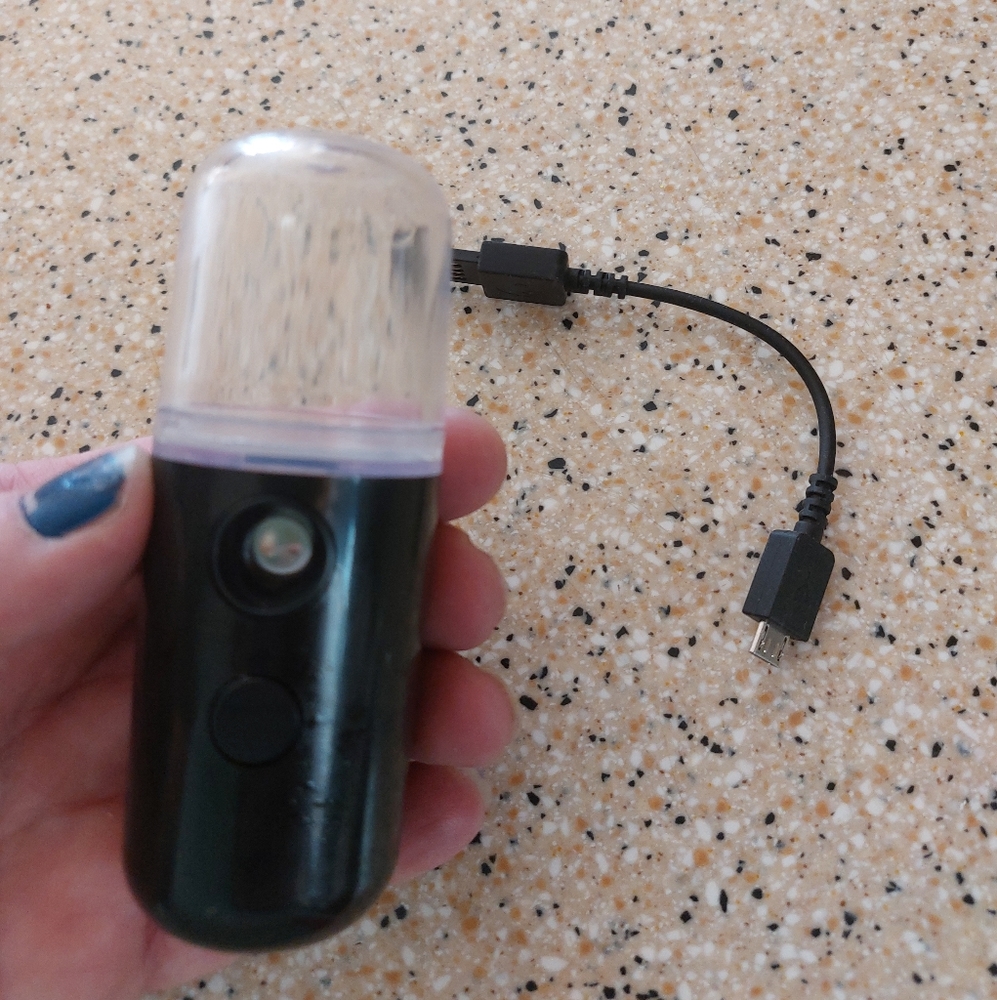 Mini mister/humidifier